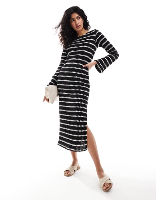 New Look - Gestreepte midi jurk met lange mouwen in zwart