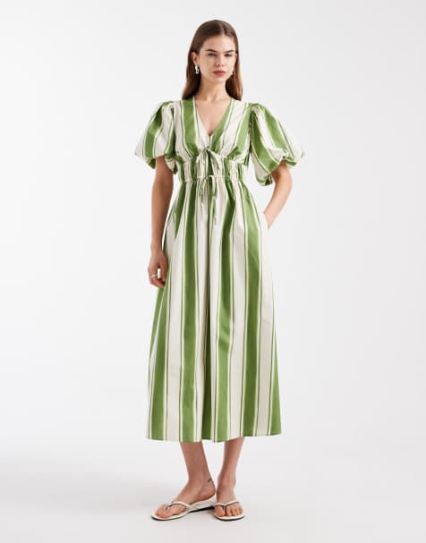 New Look - Gestreepte midi jurk met pofmouwen en V-hals in crème - view 1