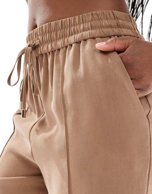 New Look - Geweven joggingbroek met wijde pijpen in bruin, 5 van 5