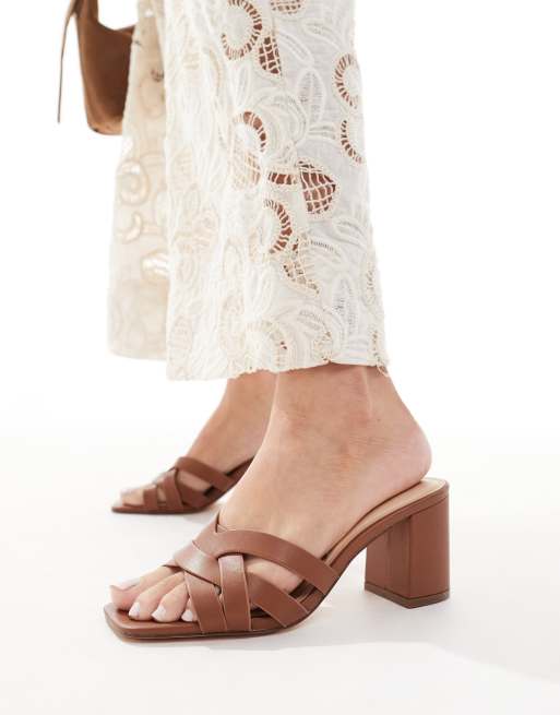 New Look - Geweven muiltjes met hak in camel, 2 van 4