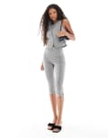 [New Look] New Look gingham capri pants in black (part of a set) 12 Black pattern