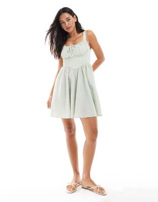 [New Look] New Look gingham mini dress in green 10 Green pattern