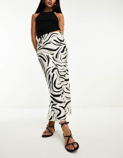 New Look - Gonna midi in raso con stampa astratta