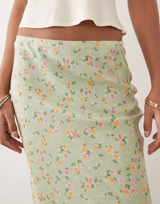 New Look - Gonna midi verde a fiori con taglio sbieco, 4 di 5