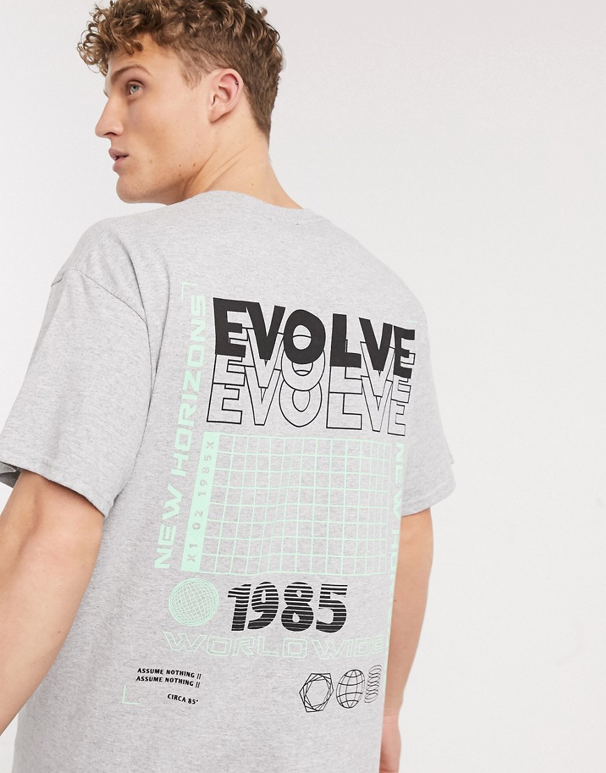 New Look – Grå t-shirt i oversize med mönster fram och bak