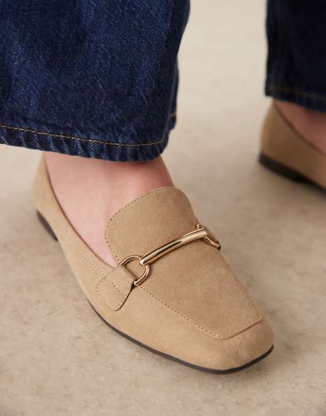 New Look – Halbschuhe aus Wildleder-Imitat in Beige mit Schnalle - view 1