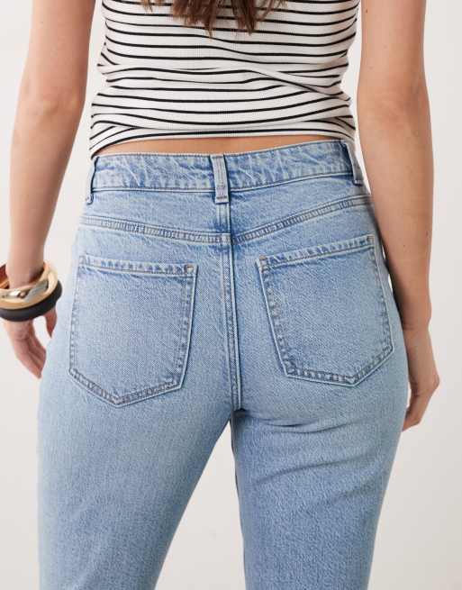 New Look hannah straight leg jeans in mid blue, 5 of 5