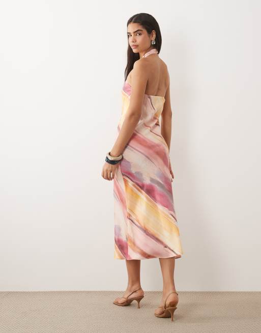 New Look hardware halterneck midi dress in pink blur print, 4 of 4