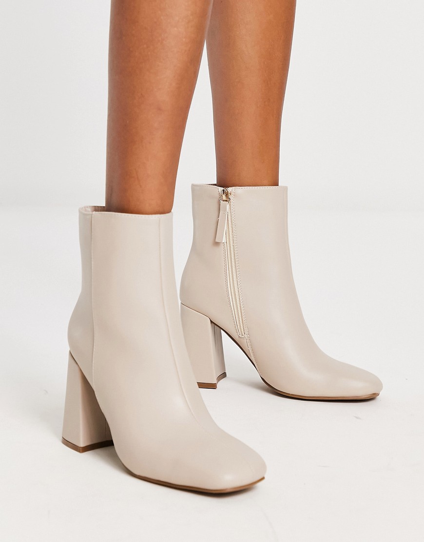 New Look heeled ankle boots in off white