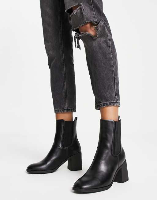 Chelsea boots with clearance heels