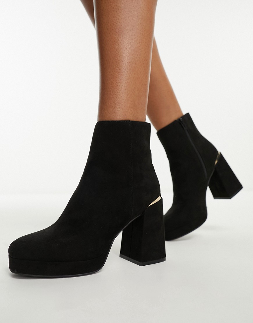 New Look heeled platform boots in black