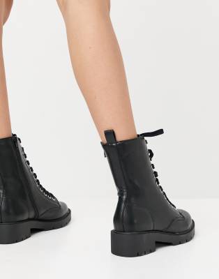 ankle lace up boots
