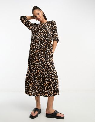 New Look puff sleeve smock midi dress in leopard print
