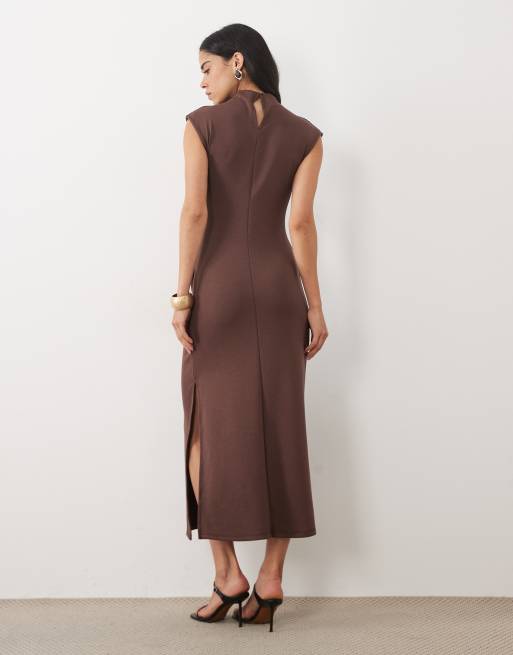 New Look high neck ruched sleeveless midi dress in brown, 4 of 4