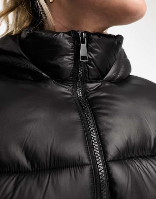 High Shine Puffer Jacket in Black