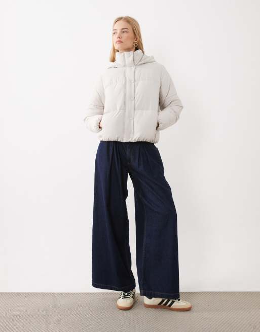 New Look hooded puffer coat in cream, 2 of 4