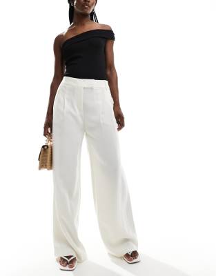 New Look - Hose in Creme mit weitem Bein-Weiß