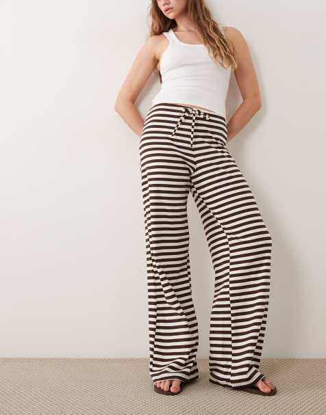 New Look Hose mit weitem Bein als Kombiteil in Braun gestreift - view 1