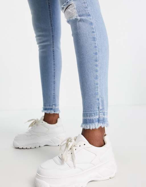 New Look – Jasnoniebieskie jeansy o obcisłym kroju, 4 z 4