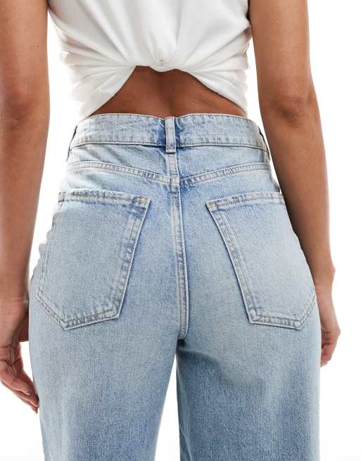 New Look - Jeans a fondo ampio con risvolto azzurri con strappi, 4 di 5