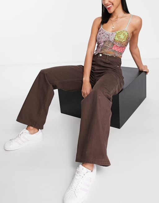 New Look – Jeans mit weitem Bein in Schokoladenbraun