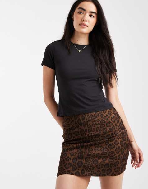 New Look jersey suede tube mini skirt in leopard print - view 1