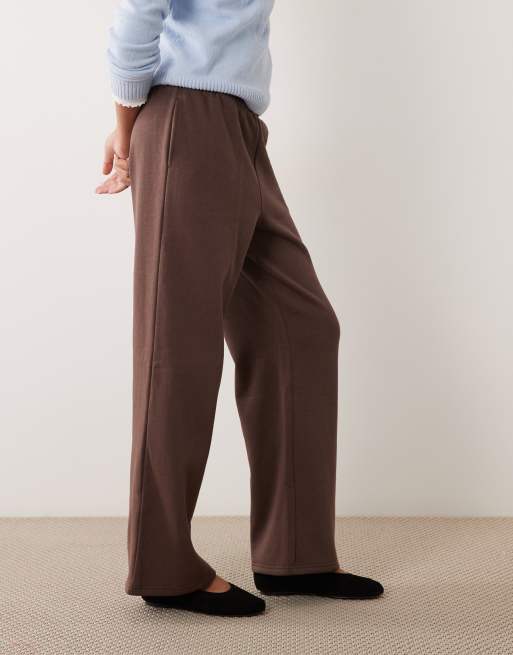 New Look jogger large en marron foncé, 2 de 4