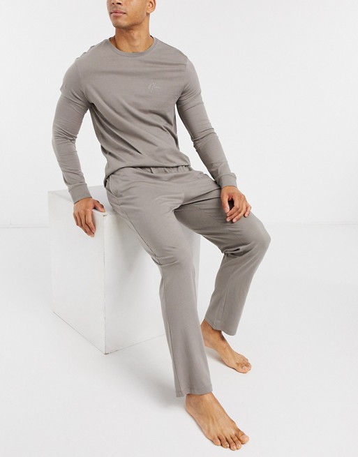 New Look jogger lounge set with NLM embroidery in grey