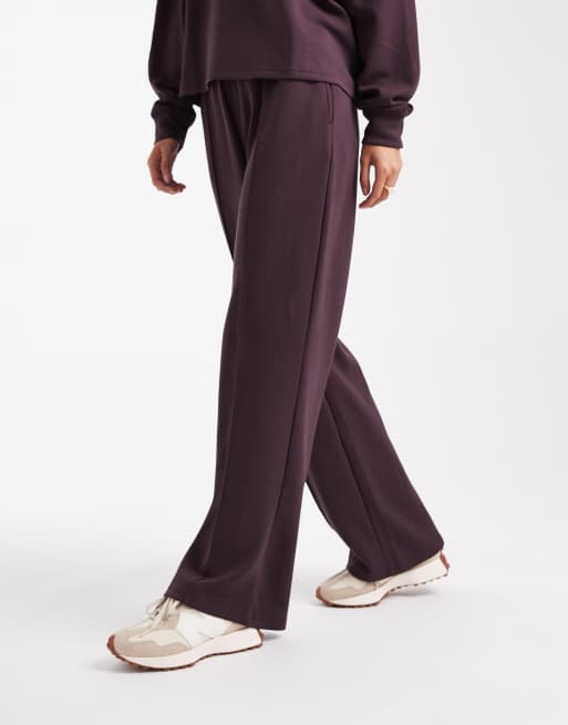 New Look - Joggers premium a fondo ampio color bordeaux, 2 di 5