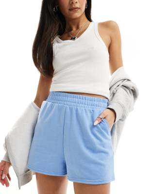 New Look - Jogging-Shorts in Hellblau