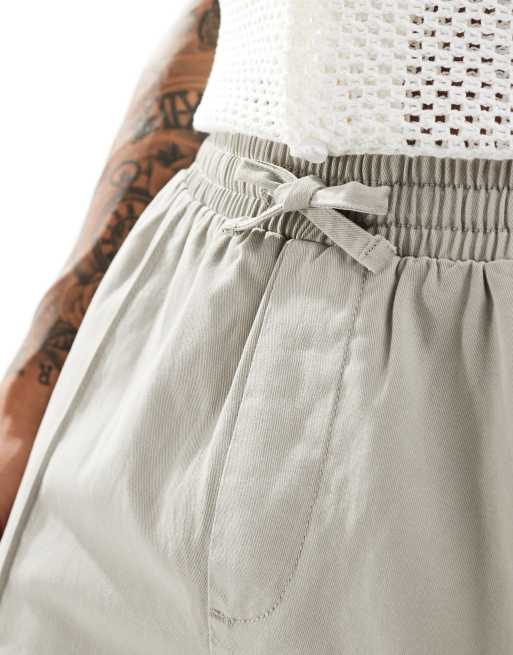 New Look - Joggingbukser med pintuck i bleg grøn, 4 af 5