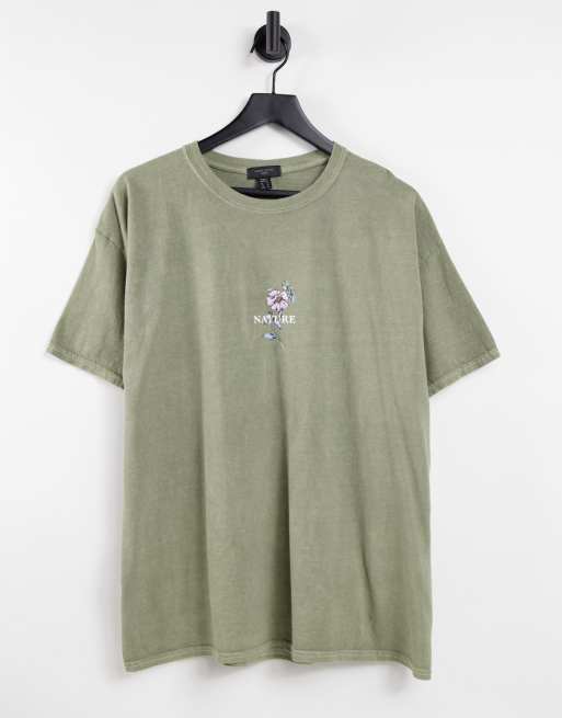 New Look – Kakifärgad t-shirt i oversize med blommigt tryck
