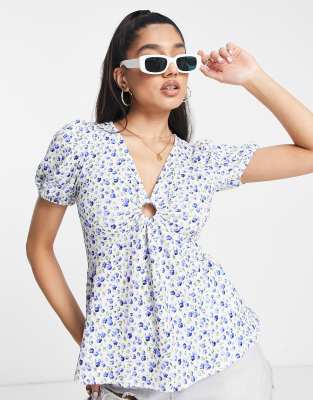 New Look Keyhole Blouse In Blue Ditsy Floral