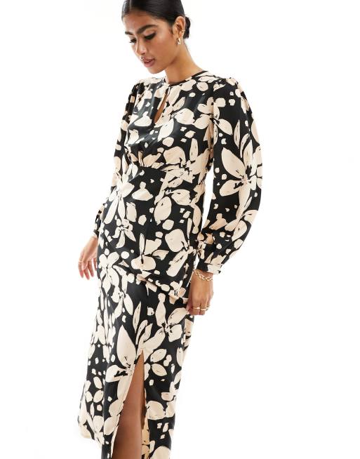 New Look keyhole long sleeve midi dress in monochrome floral