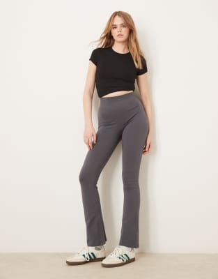 New Look New Look kick flare leggings in grey