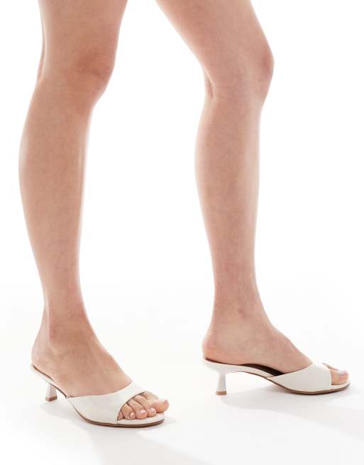 New Look kitten heel mules in off white