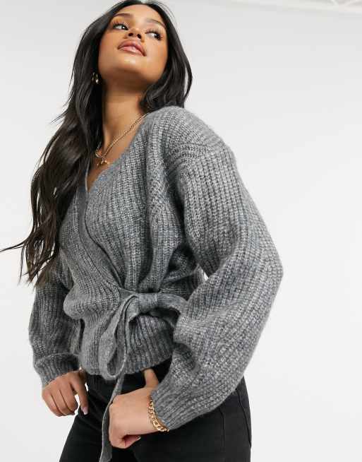 New Look knitted ballet wrap cardigan with tie in gray