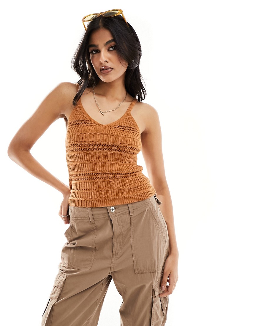 New Look knitted cami vest in tan-Brown
