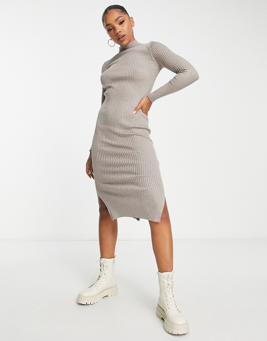 New Look knitted ribbed dress in mink-Pink