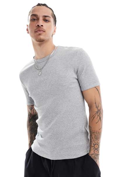 New Look – Körperbetontes T-Shirt in Grau meliert - view 1
