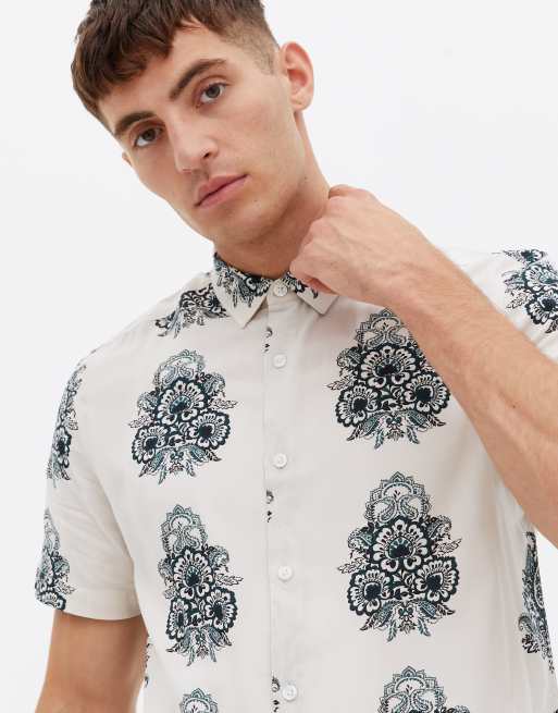 New Look - Kortærmet hvid skjorte med paisley-print, 3 af 4