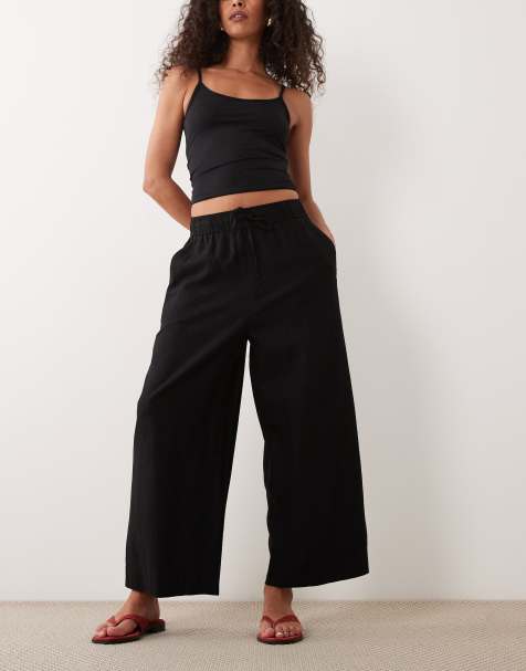 New Look – Kurz geschnittene Hose in Schwarz aus Leinenmix - view 1