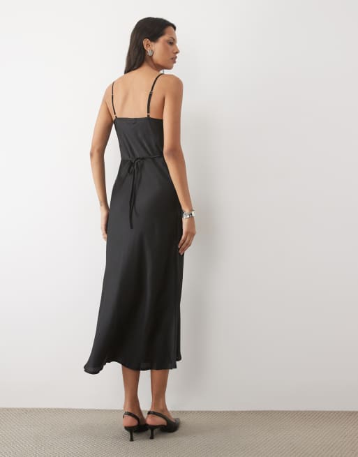 New Look lace insert satin cowl neck midi dress in black, 3 of 4