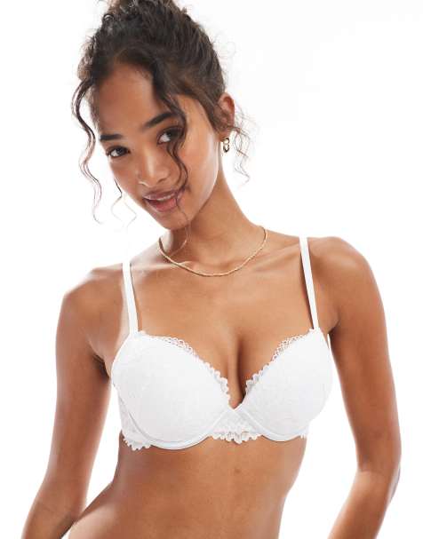New Look lace lingerie co-ord in white - view 1