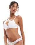 [New Look] New Look lace t-shirt bra in white 36D WHITE