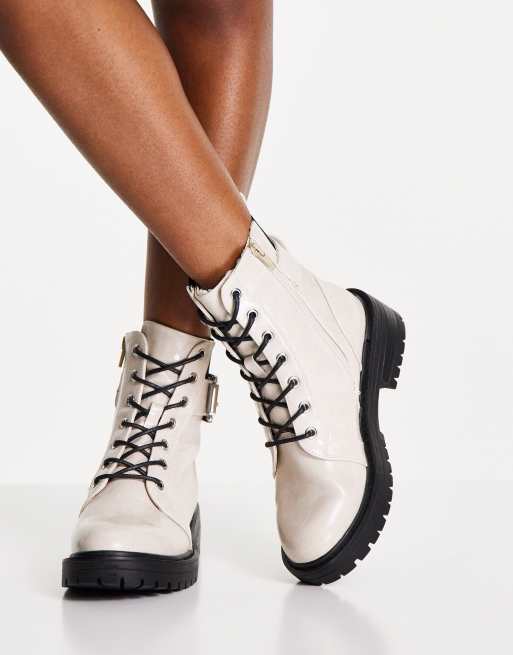 New Look lace up buckle detail flat boot in white