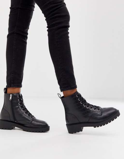 indkomst Optimal skibsbygning New Look lace up flat boots in black croc | ASOS