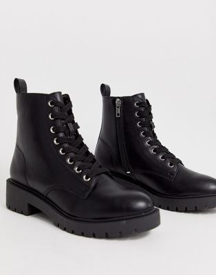 New Look lace up flat boots in black