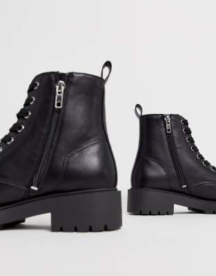 black flat boots new look