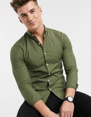 New Look – Langärmliges Muskel-Oxfordhemd in Khaki-Grün